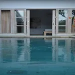 Villa Iluka Seminyak