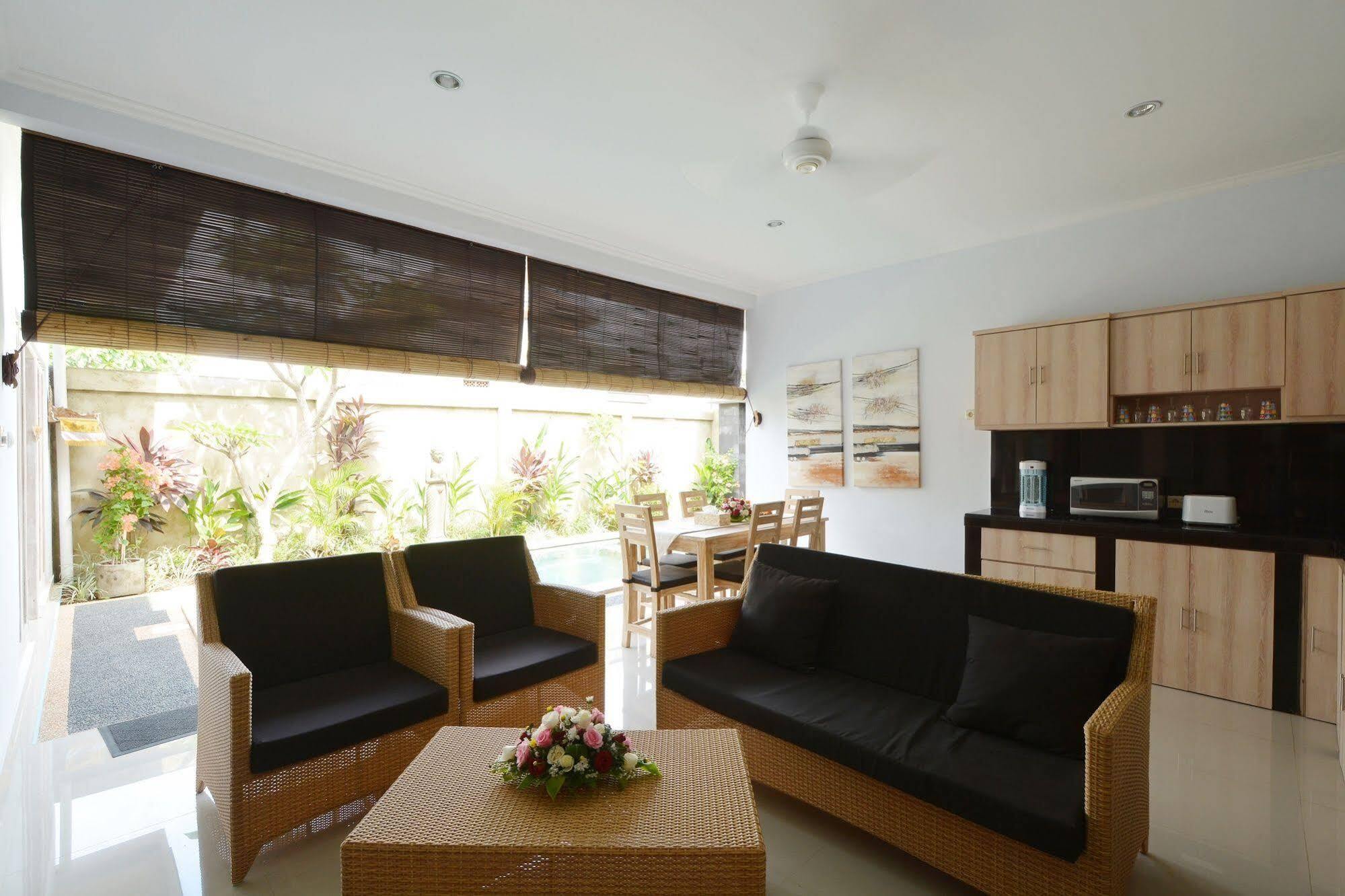 Villa Iluka Seminyak (Bali)